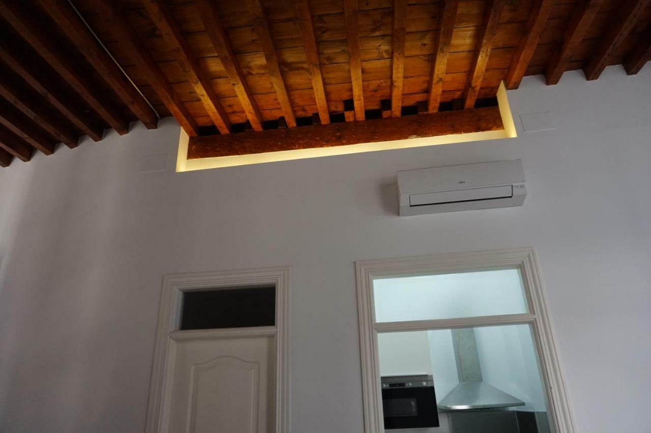 Apartamentos Mediterranea Centro Malaga Bagian luar foto