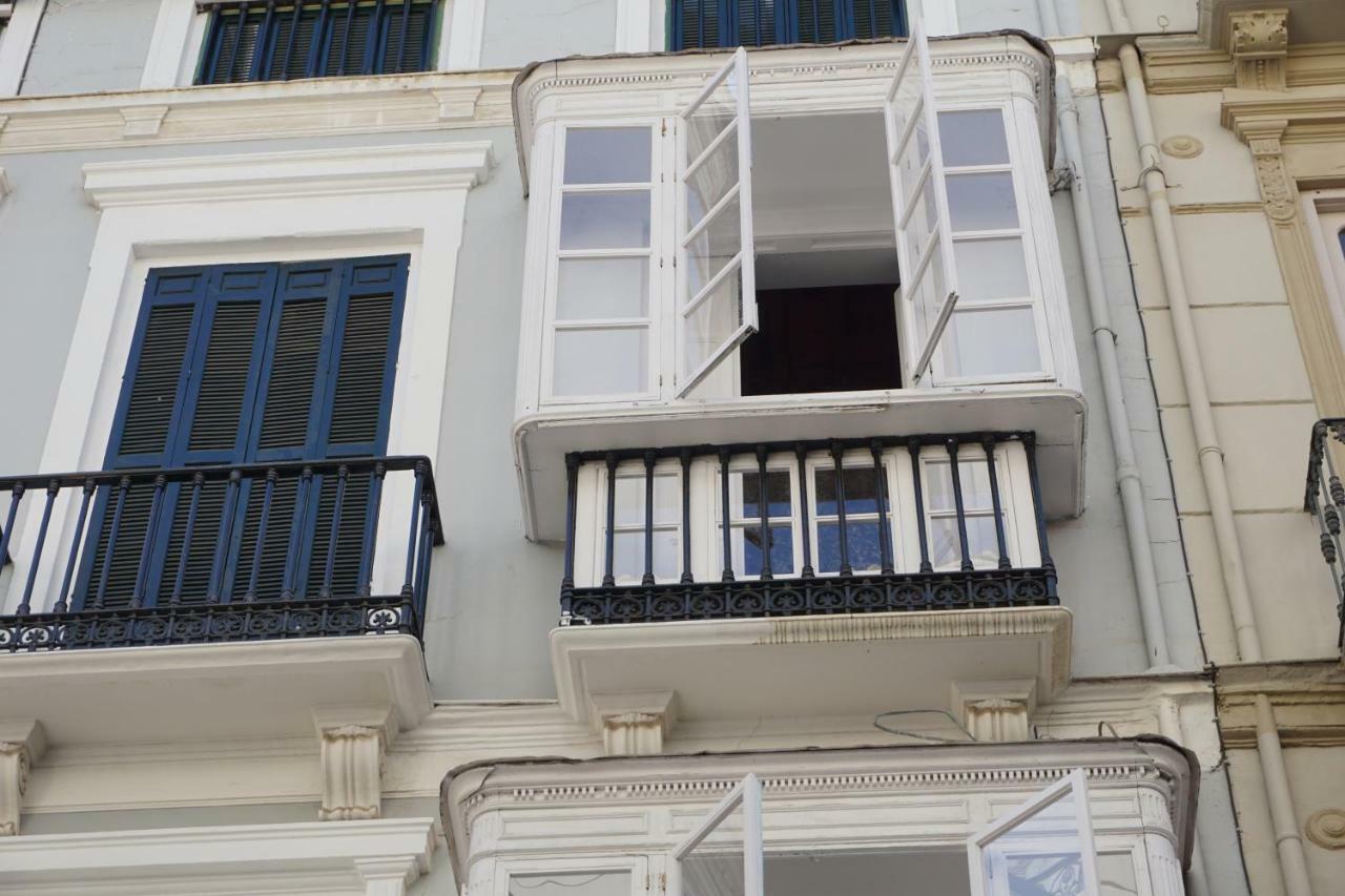 Apartamentos Mediterranea Centro Malaga Bagian luar foto