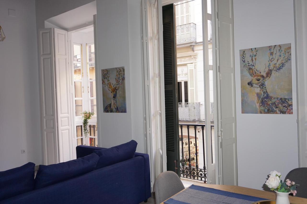 Apartamentos Mediterranea Centro Malaga Bagian luar foto