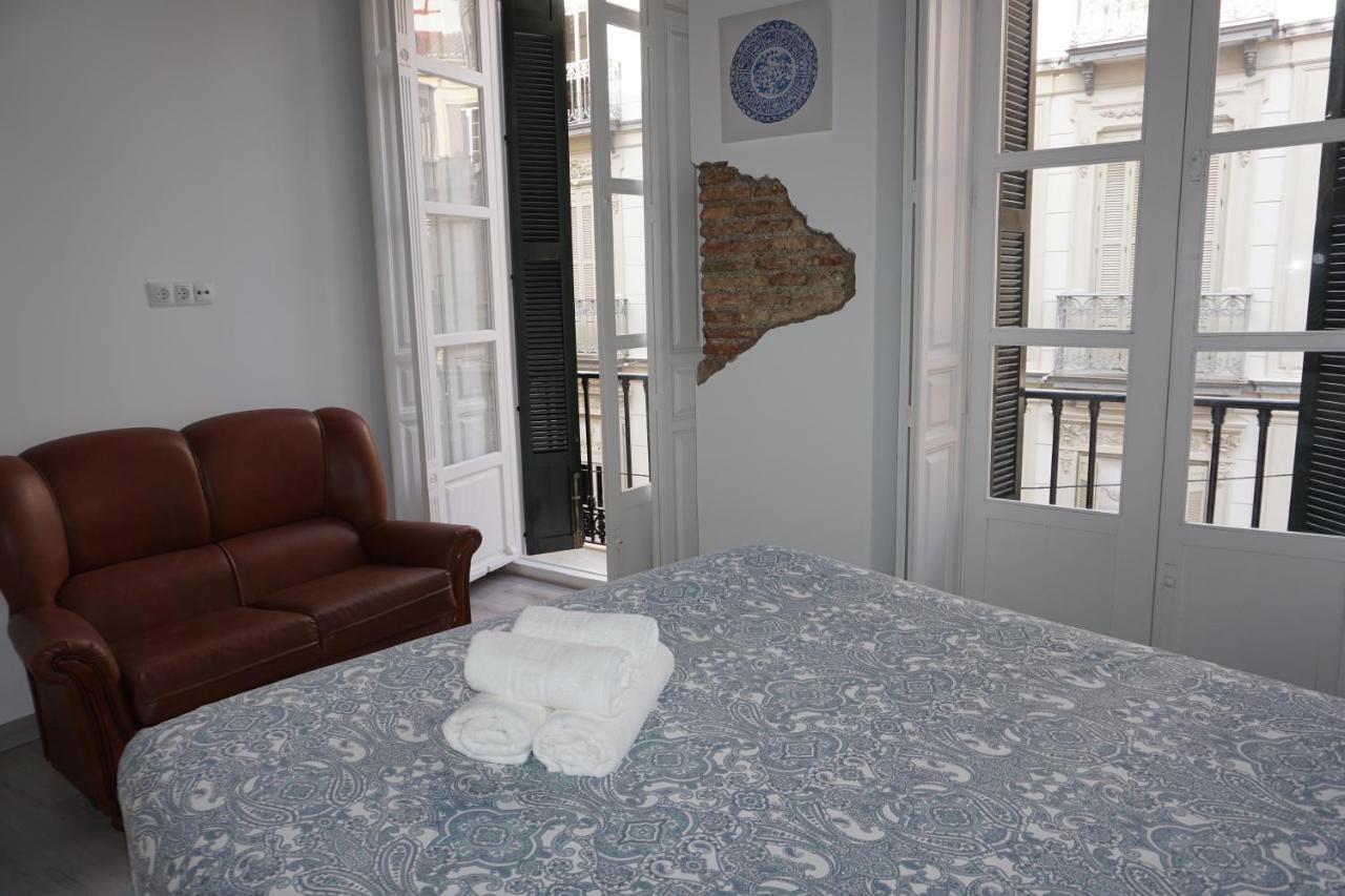 Apartamentos Mediterranea Centro Malaga Bagian luar foto