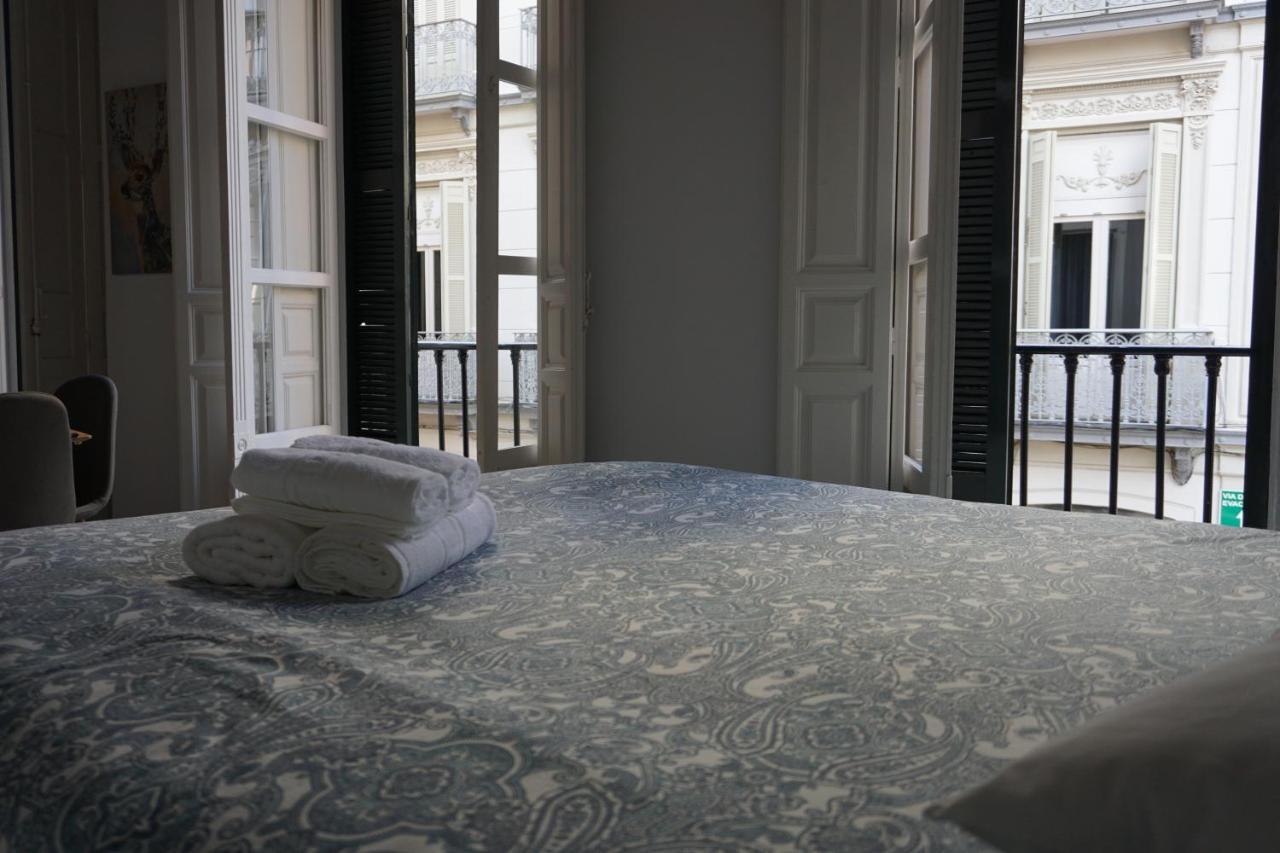Apartamentos Mediterranea Centro Malaga Bagian luar foto