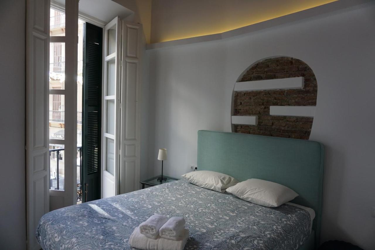 Apartamentos Mediterranea Centro Malaga Bagian luar foto