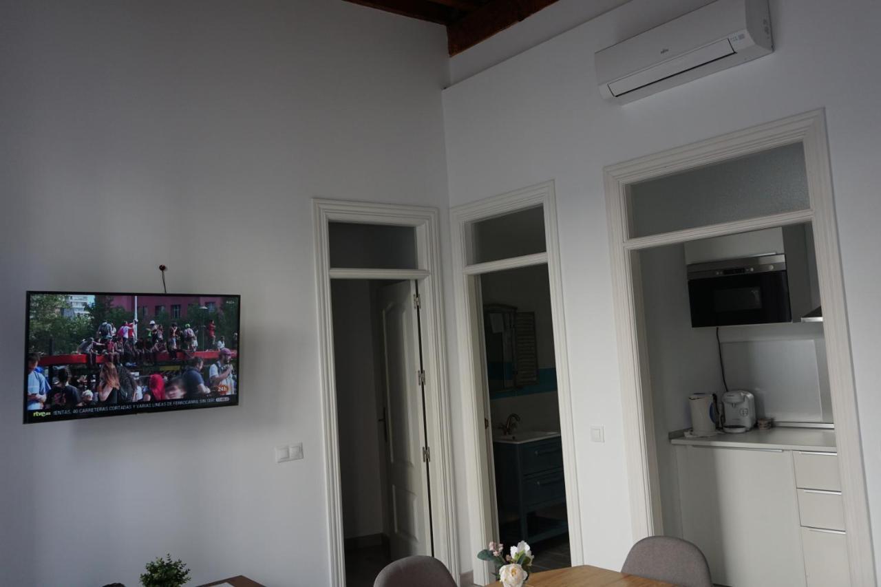 Apartamentos Mediterranea Centro Malaga Bagian luar foto
