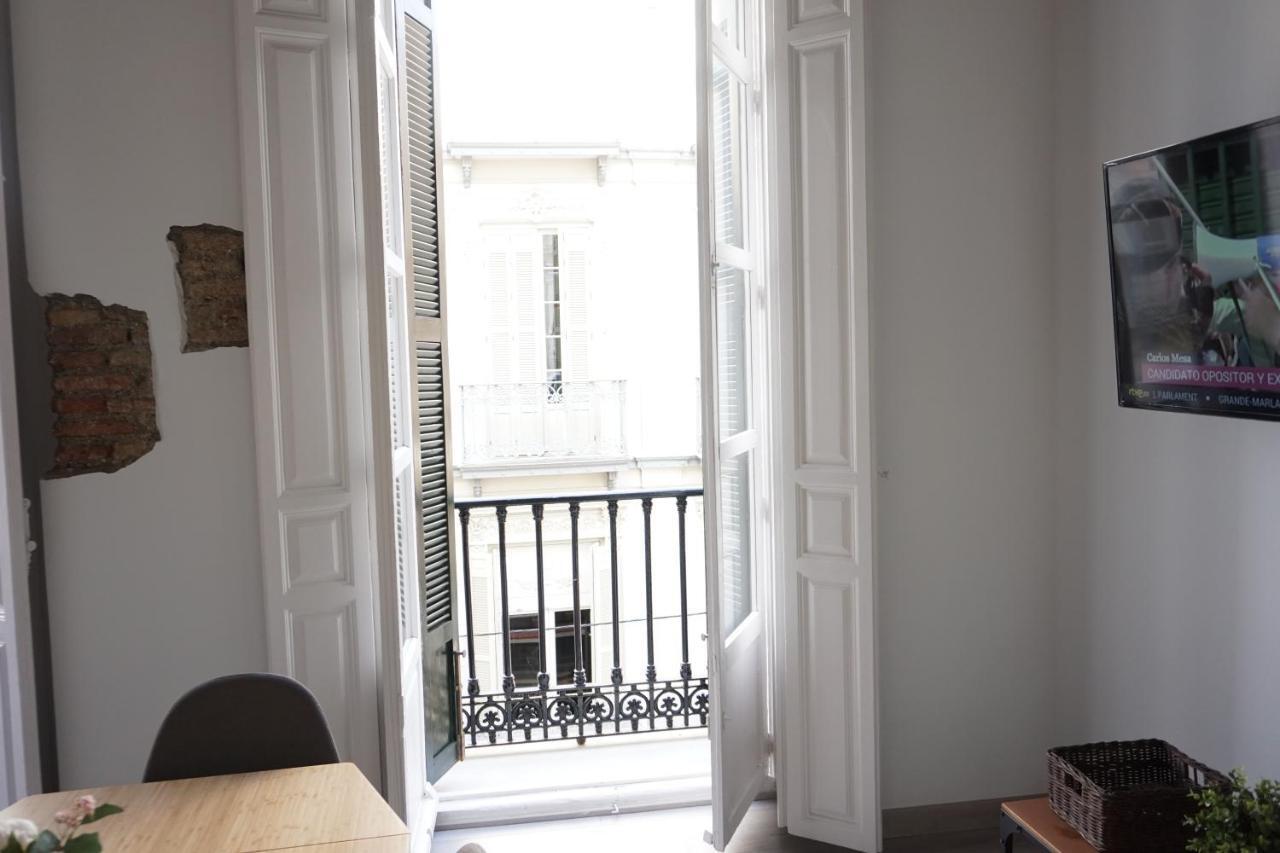 Apartamentos Mediterranea Centro Malaga Bagian luar foto