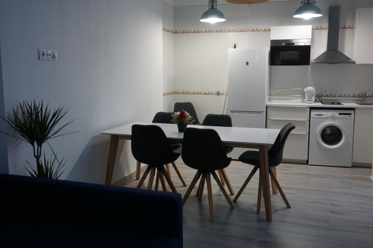 Apartamentos Mediterranea Centro Malaga Bagian luar foto